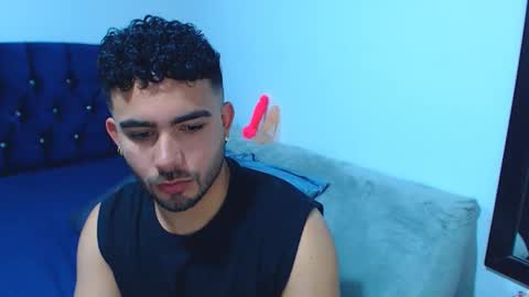 Snapshot of ethanhairy chatting on 01-13-25, 08:37 Ethan online show from 01-13-25, 08:37