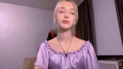 Snapshot of eufemiazurawski chatting on 02-08-26, 01:14 Tali online show from 02-08-26, 01:14