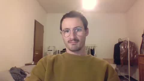 Snapshot of europe_bang chatting on 01-11-25, 05:29 Andrea online show from 01-11-25, 05:29