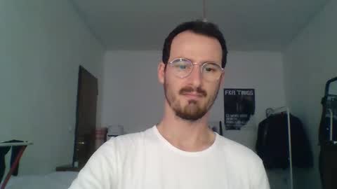 Snapshot of europe_bang chatting on 09-13-25, 09:42 Andrea online show from 09-13-25, 09:42