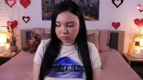 Snapshot of eva__si chatting on 02-15-25, 12:22 Eva online show from 02-15-25, 12:22