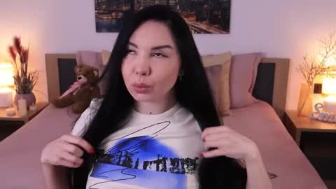 Snapshot of eva__si chatting on 03-06-25, 07:14 Eva online show from 03-06-25, 07:14