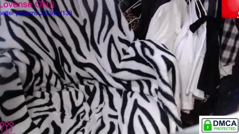 Snapshot of eva_blond_hot chatting on 01-07-26, 11:01 Eva online show from 01-07-26, 11:01