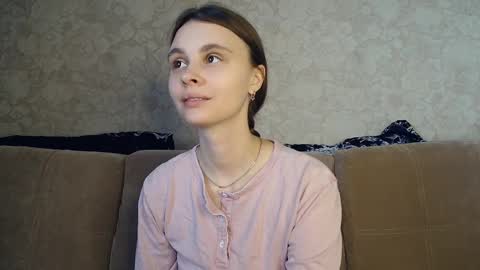 Snapshot of eva_calvin chatting on 02-11-25, 05:47 Eva Calvin online show from 02-11-25, 05:47