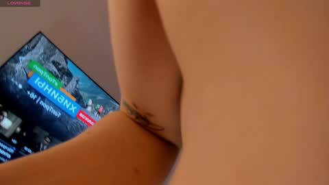 Eva Davis online show from 12-12-24, 05:10