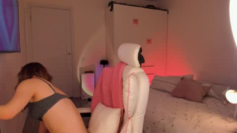 Eva Davis online show from 12-16-24, 02:04