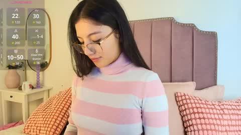Evaa Depp online show from 12-11-24, 10:25