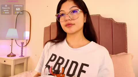 Evaa Depp online show from 12-16-24, 01:54