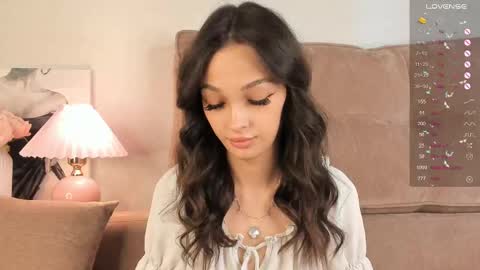 Snapshot of eva_doncray chatting on 02-14-25, 03:11 Eva online show from 02-14-25, 03:11