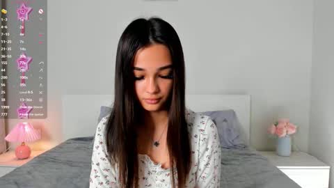 Snapshot of eva_doncray chatting on 09-09-25, 11:21 Eva online show from 09-09-25, 11:21