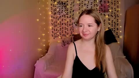 Snapshot of eva_greys chatting on 11-27-25, 02:13 Eva online show from 11-27-25, 02:13