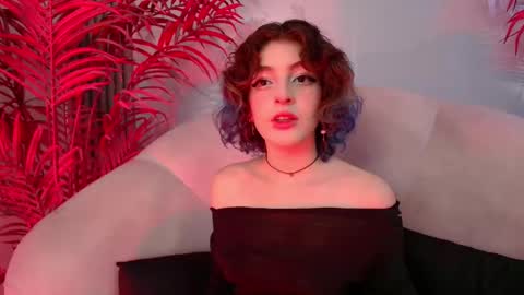 E V A online show from 12-04-25, 08:39