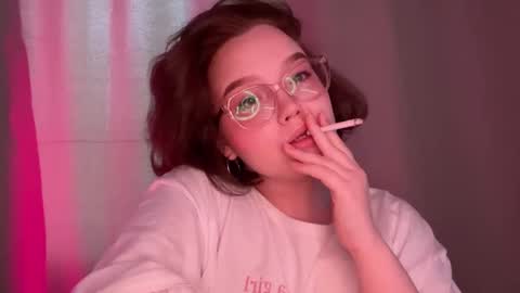 eva_kittenn online show from 11-17-25, 09:37