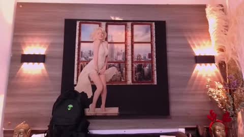 Eva cute online show from 11-15-25, 06:37