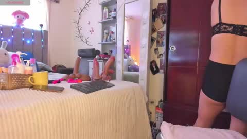 Snapshot of eva_notty_ chatting on 01-14-26, 12:22 Eva Notty online show from 01-14-26, 12:22