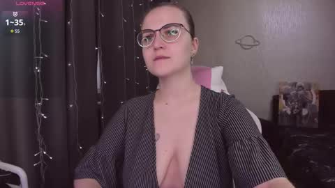 Eva online show from 12-02-25, 11:15