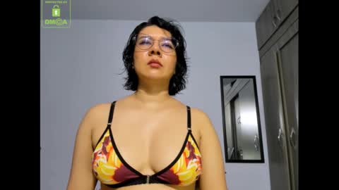 Eva online show from 02-10-25, 04:47