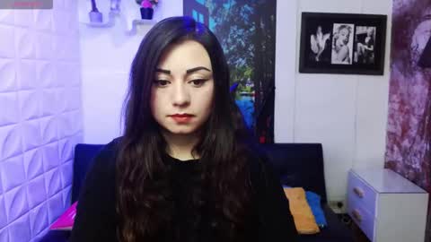 Eva online show from 11-05-25, 02:39