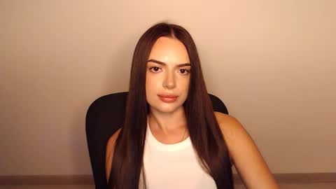 Snapshot of eva_rossee_ chatting on 09-10-25, 07:03 Eva online show from 09-10-25, 07:03