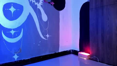 Snapshot of eva_sanderslee chatting on 12-07-24, 06:32 Eva online show from 12-07-24, 06:32