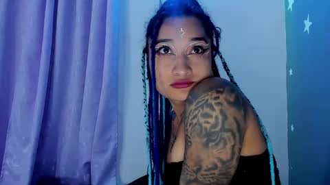 Snapshot of eva_sanderslee chatting on 12-15-24, 08:08 Eva online show from 12-15-24, 08:08