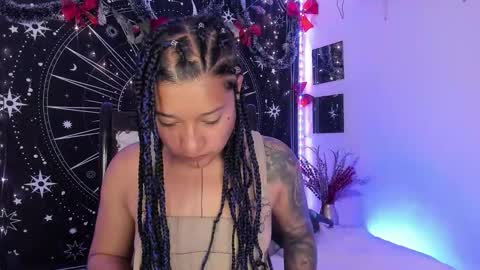 Snapshot of eva_sanderslee chatting on 12-04-25, 08:56 Eva online show from 12-04-25, 08:56