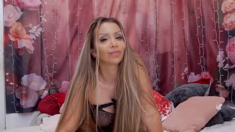 Snapshot of eva_sweetyx chatting on 09-26-25, 06:23 Eva online show from 09-26-25, 06:23