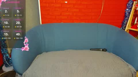 Hi Im Eva new here online show from 12-22-25, 03:31