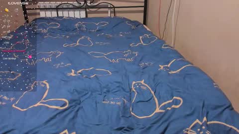 Snapshot of eva_zero chatting on 01-16-26, 02:10 Eva online show from 01-16-26, 02:10