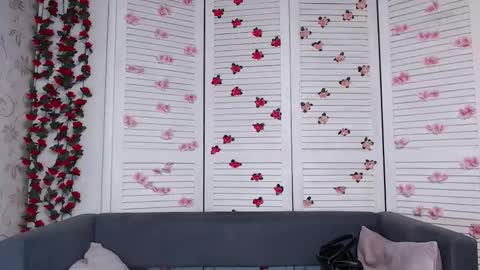 Eva online show from 11-24-25, 08:14