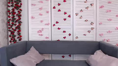 Eva online show from 11-26-25, 07:53