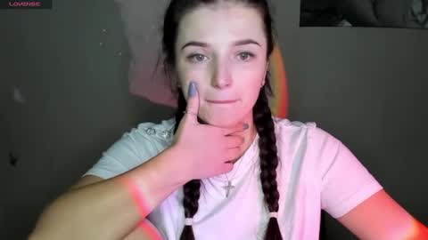 Snapshot of evaamillerr chatting on 12-02-24, 08:30 Eva online show from 12-02-24, 08:30