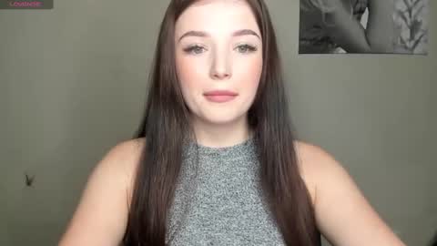 Snapshot of evaamillerr chatting on 01-18-25, 10:39 Eva online show from 01-18-25, 10:39