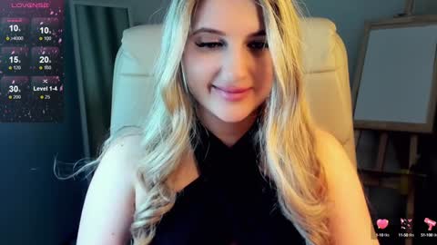 Snapshot of evacadooo chatting on 02-03-25, 07:00 Eva online show from 02-03-25, 07:00