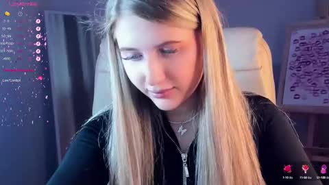 Snapshot of evacadooo chatting on 03-01-25, 02:48 Eva online show from 03-01-25, 02:48