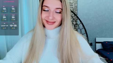 Snapshot of evacadooo chatting on 10-26-25, 03:56 Eva online show from 10-26-25, 03:56