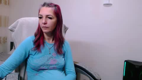 EvadesireONE online show from 04-11-26, 08:18