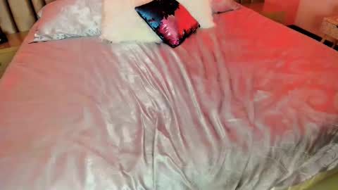 Eva Gomez online show from 09-21-25, 10:17