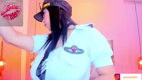 Snapshot of evagrace1 chatting on 11-10-25, 01:59 Eva Grace online show from 11-10-25, 01:59