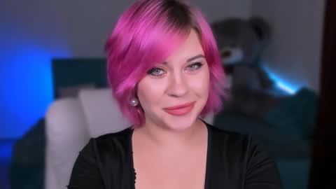 Eva online show from 12-22-24, 10:47