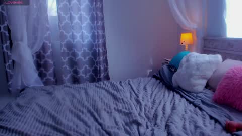 Eva online show from 03-12-25, 12:36