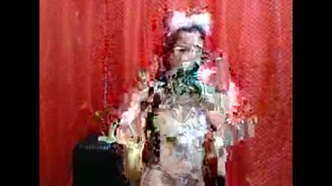 Snapshot of evalicous chatting on 03-02-25, 12:11 evalicous online show from 03-02-25, 12:11