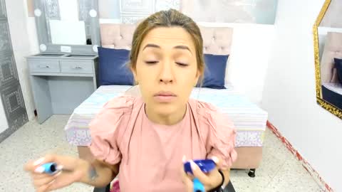 Eva online show from 01-22-25, 03:51