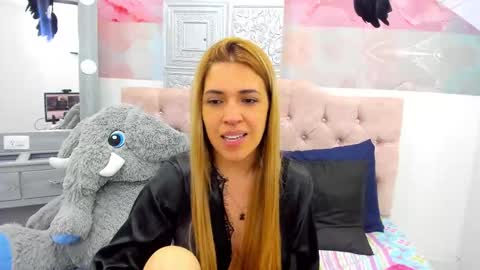 Eva online show from 02-26-25, 04:35