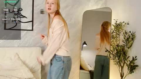 Liandra online show from 11-11-25, 07:41