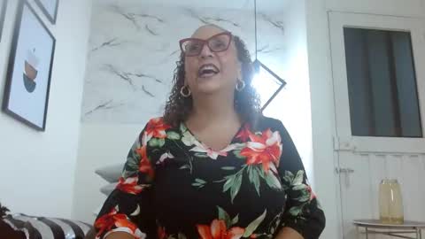 Snapshot of evamills1 chatting on 09-09-25, 09:14 Eva Mills online show from 09-09-25, 09:14