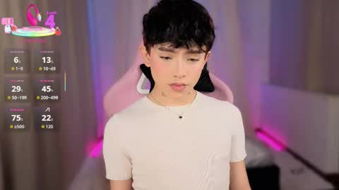 Evan online show from 09-22-25, 03:19