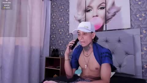 Snapshot of evan_park20 chatting on 12-05-25, 04:58 Evan online show from 12-05-25, 04:58