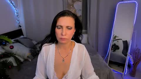 Snapshot of evanessa_x chatting on 01-09-26, 05:54 Evanessa online show from 01-09-26, 05:54