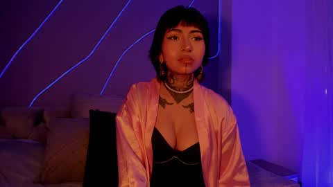 Eva online show from 12-04-24, 12:03